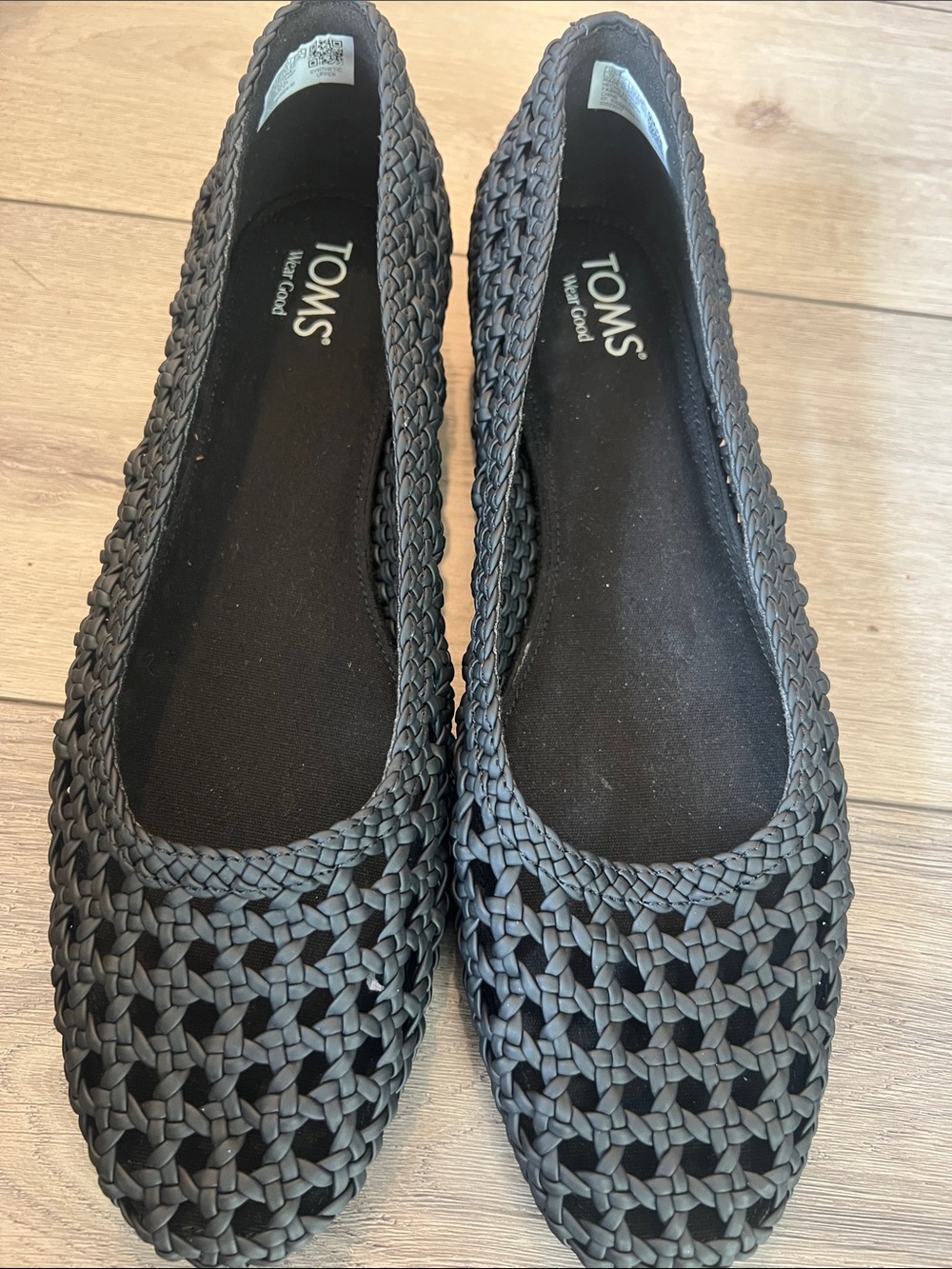 TOMS- like NEW, Black Woven Slip-On Ballet Flats Women’s 12